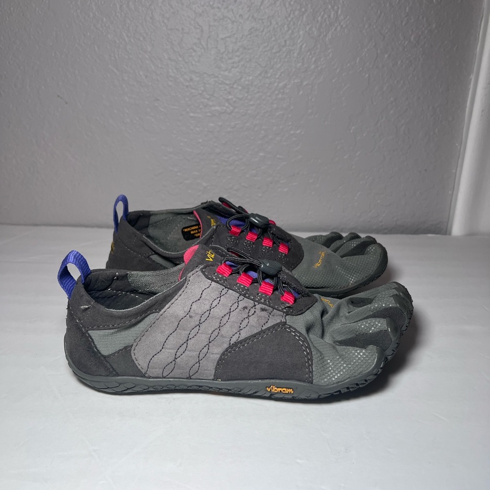 Vibram Women Size 7.5 / 8 FiveFingers Trek Ascent Hiking Shoes Mega Grip Grey - Picture 2 of 10